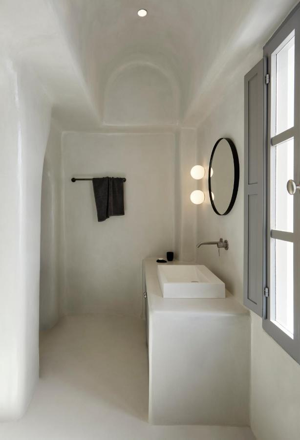 Inspire Santorini Luxury Villas ฟิรา ภายนอก รูปภาพ
