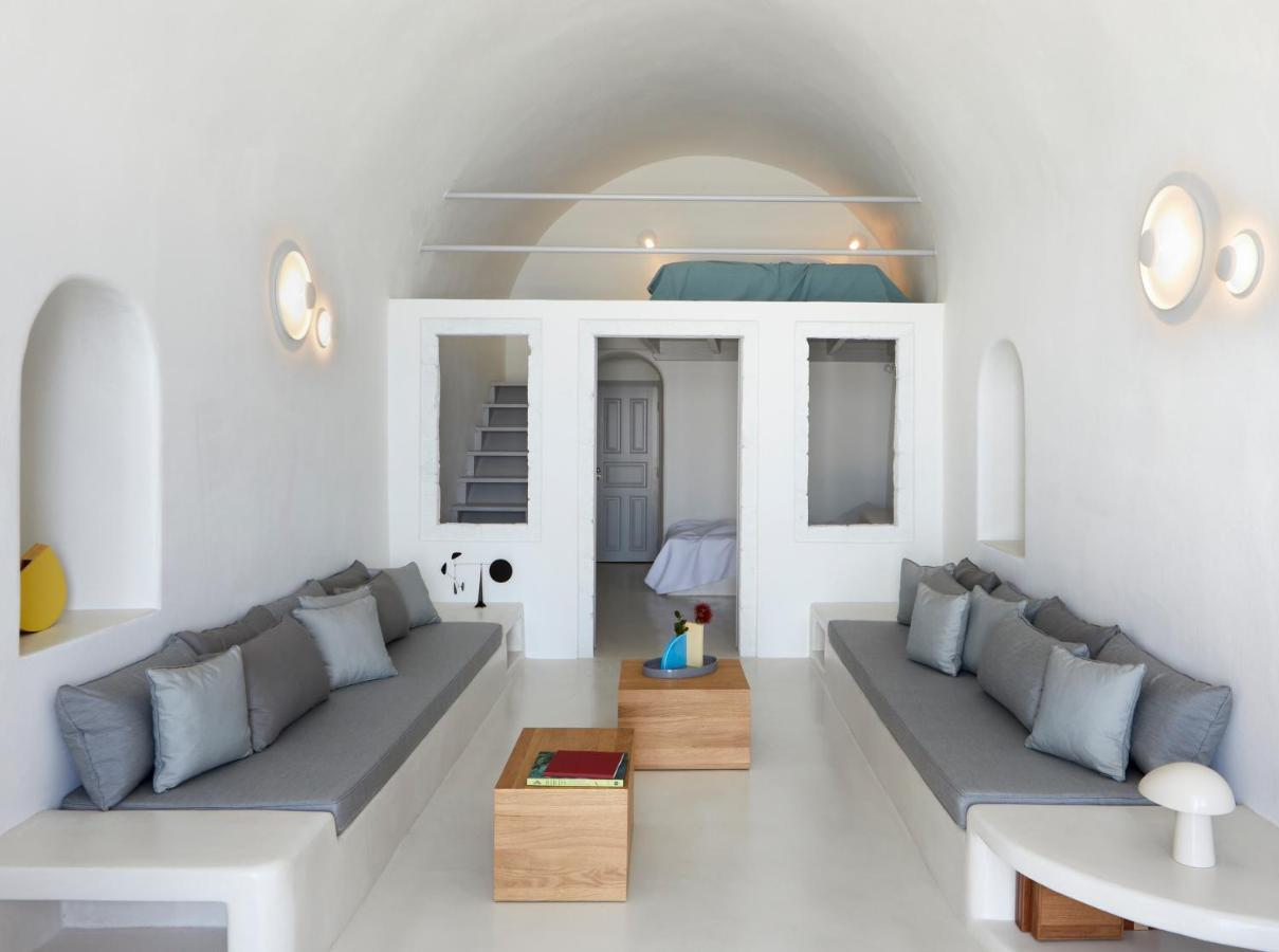 Inspire Santorini Luxury Villas ฟิรา ภายนอก รูปภาพ