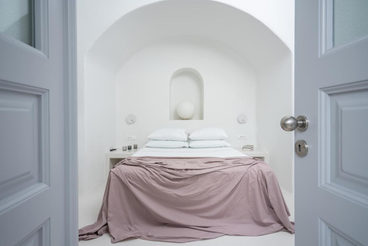 Inspire Santorini Luxury Villas ฟิรา ภายนอก รูปภาพ