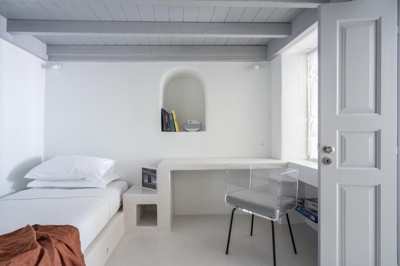 Inspire Santorini Luxury Villas ฟิรา ภายนอก รูปภาพ