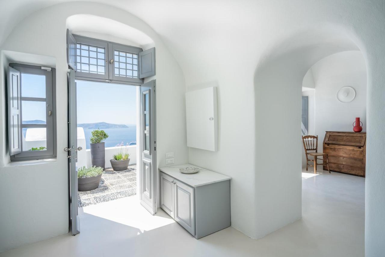 Inspire Santorini Luxury Villas ฟิรา ภายนอก รูปภาพ