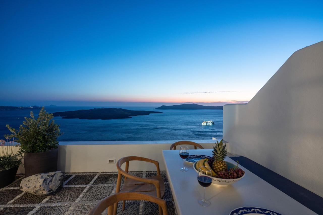 Inspire Santorini Luxury Villas ฟิรา ภายนอก รูปภาพ