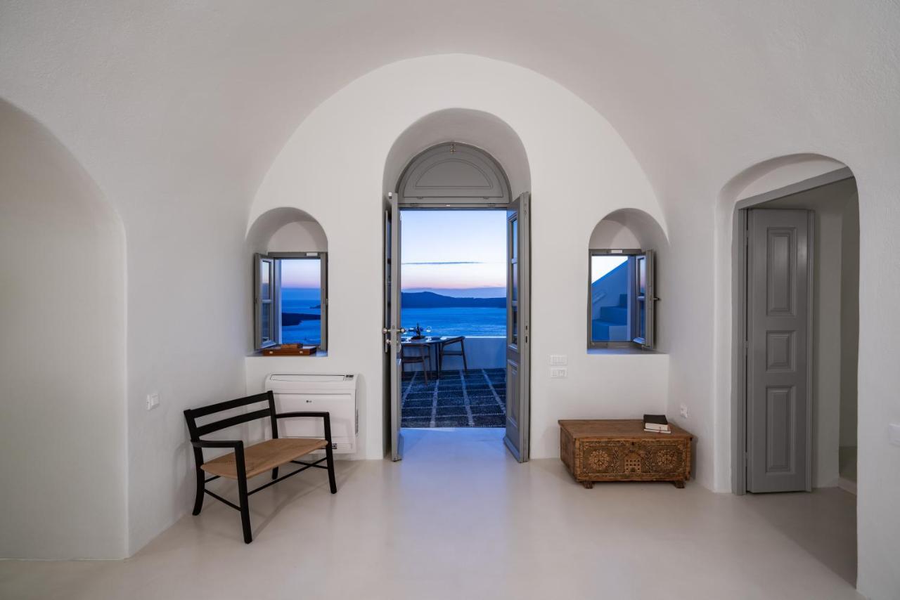 Inspire Santorini Luxury Villas ฟิรา ภายนอก รูปภาพ