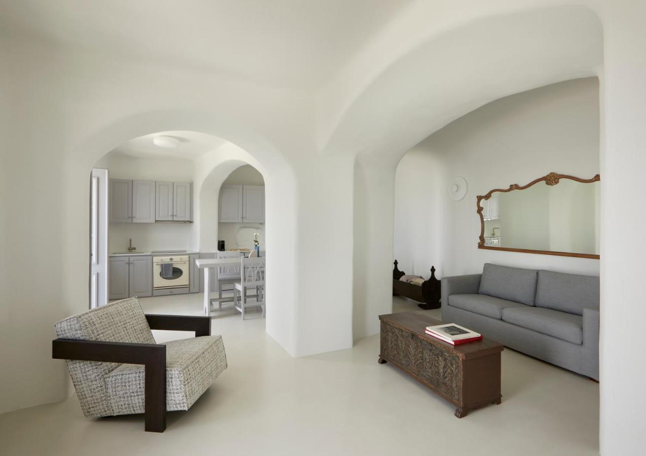 Inspire Santorini Luxury Villas ฟิรา ภายนอก รูปภาพ
