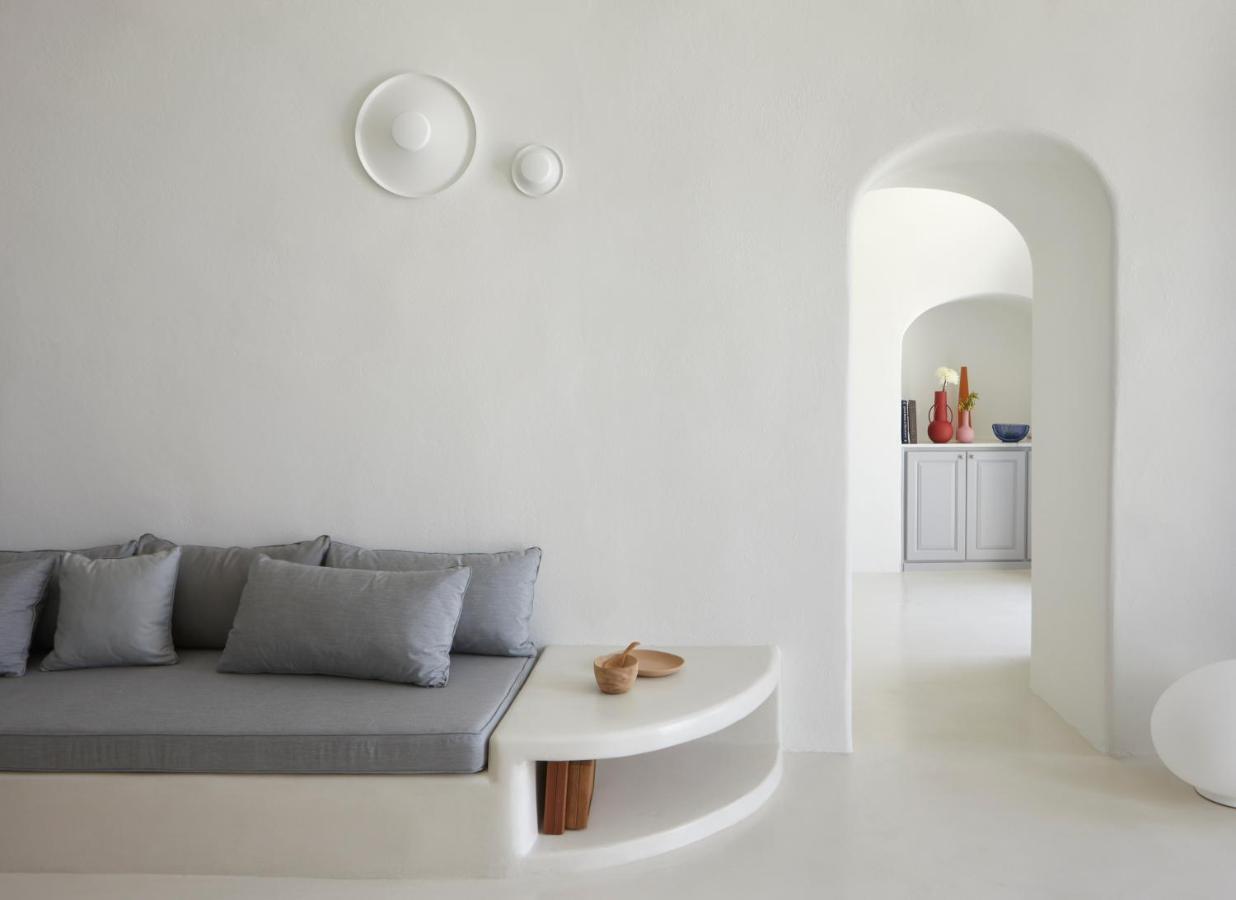 Inspire Santorini Luxury Villas ฟิรา ภายนอก รูปภาพ